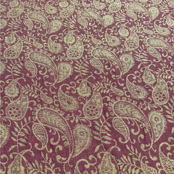 100% Estonian Linen Paisley Tablecloth Round 68” - Picture 6 of 6